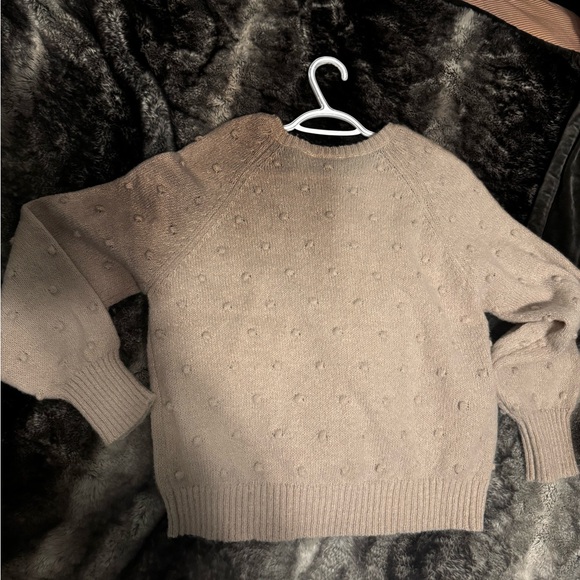 VILA cozy poka dot sweater - Picture 2 of 3